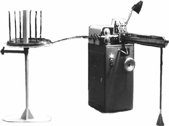 АВТОМАТ ИЗГОТОВЛЕНИЯ СКОБ 